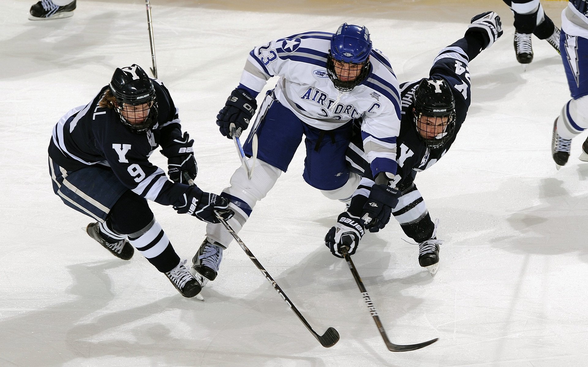 合作创新：NBA与科技巨头共同推动篮球未来发展，nba合作的篮球