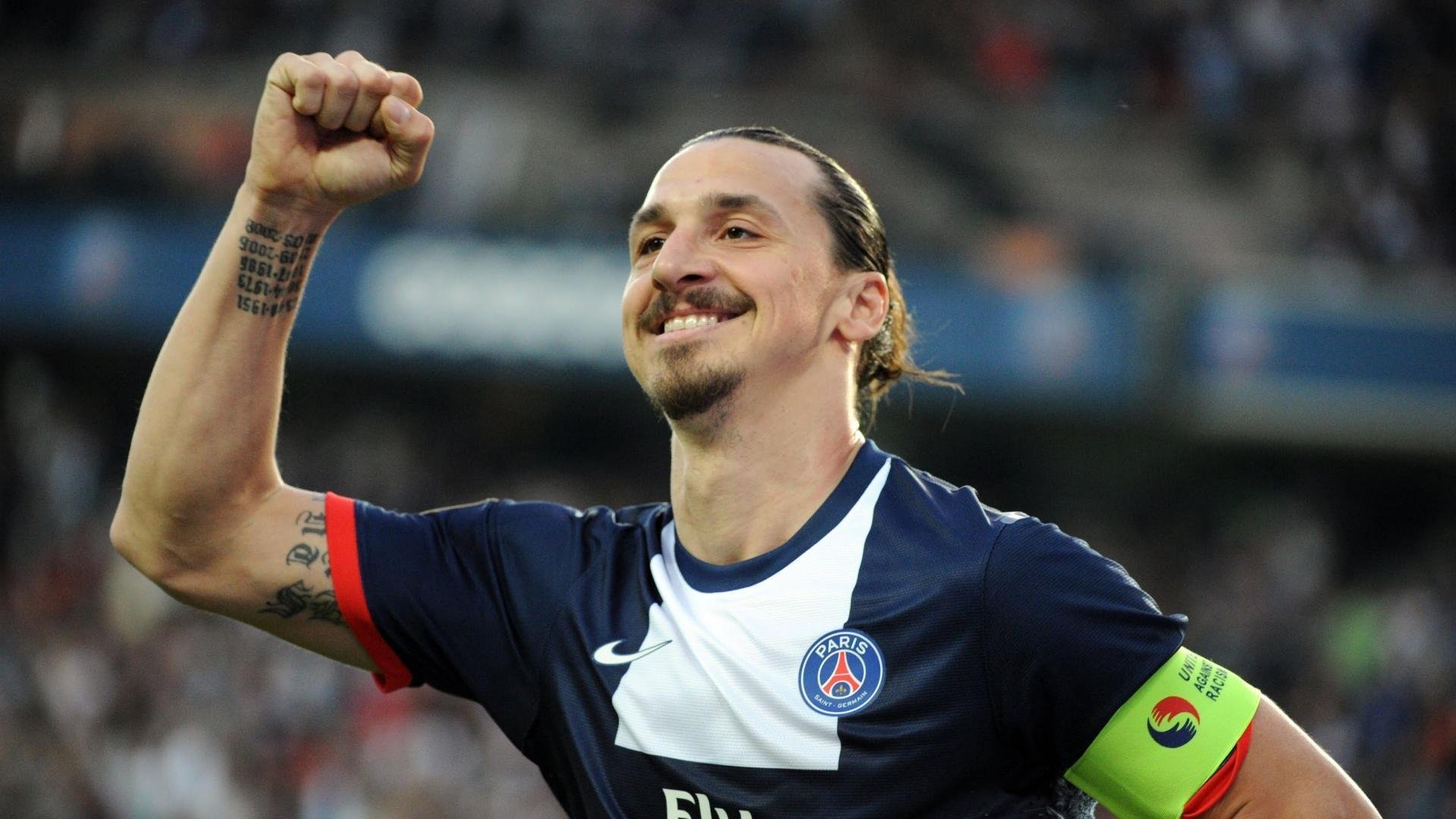 国际足球裁判培训体系延伸，打造“裁判中国梦”，国际知名足球裁判